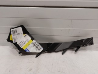 Fascia To Fender Bracket (Right)